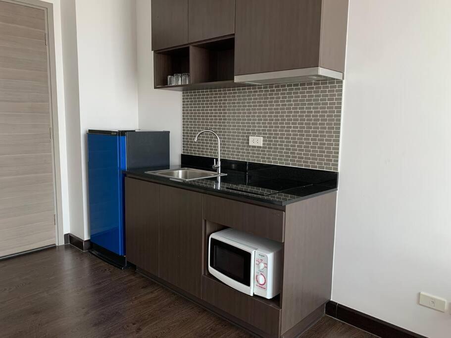 Apartment Infinity Pool At Posh