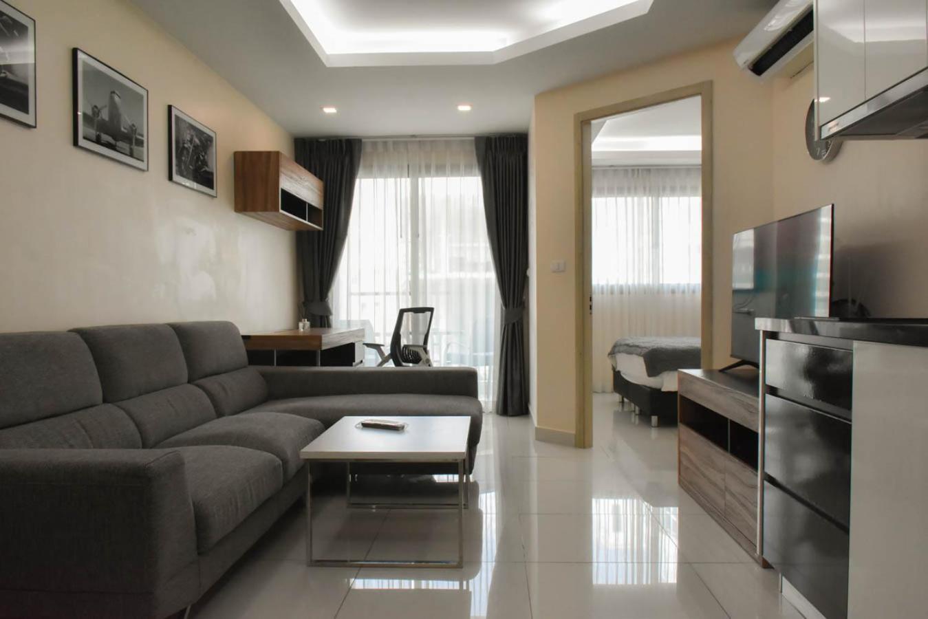 Water Park Condominium Apartment Pattaya