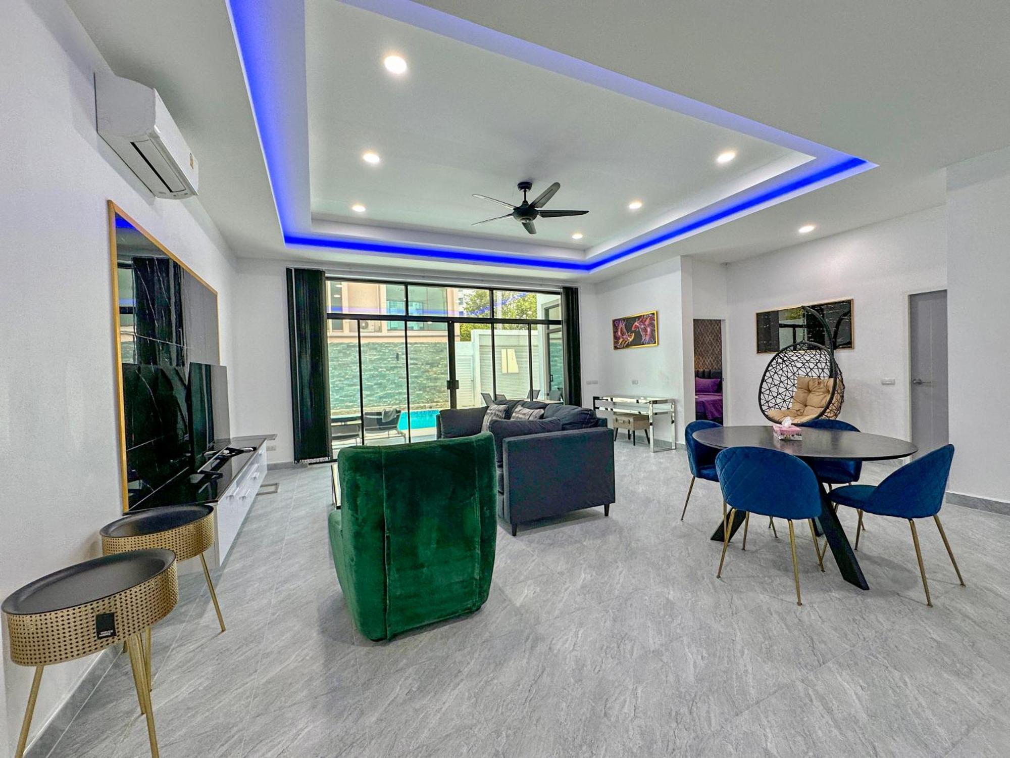 Pool 430 Nearby Walking Street Vila *