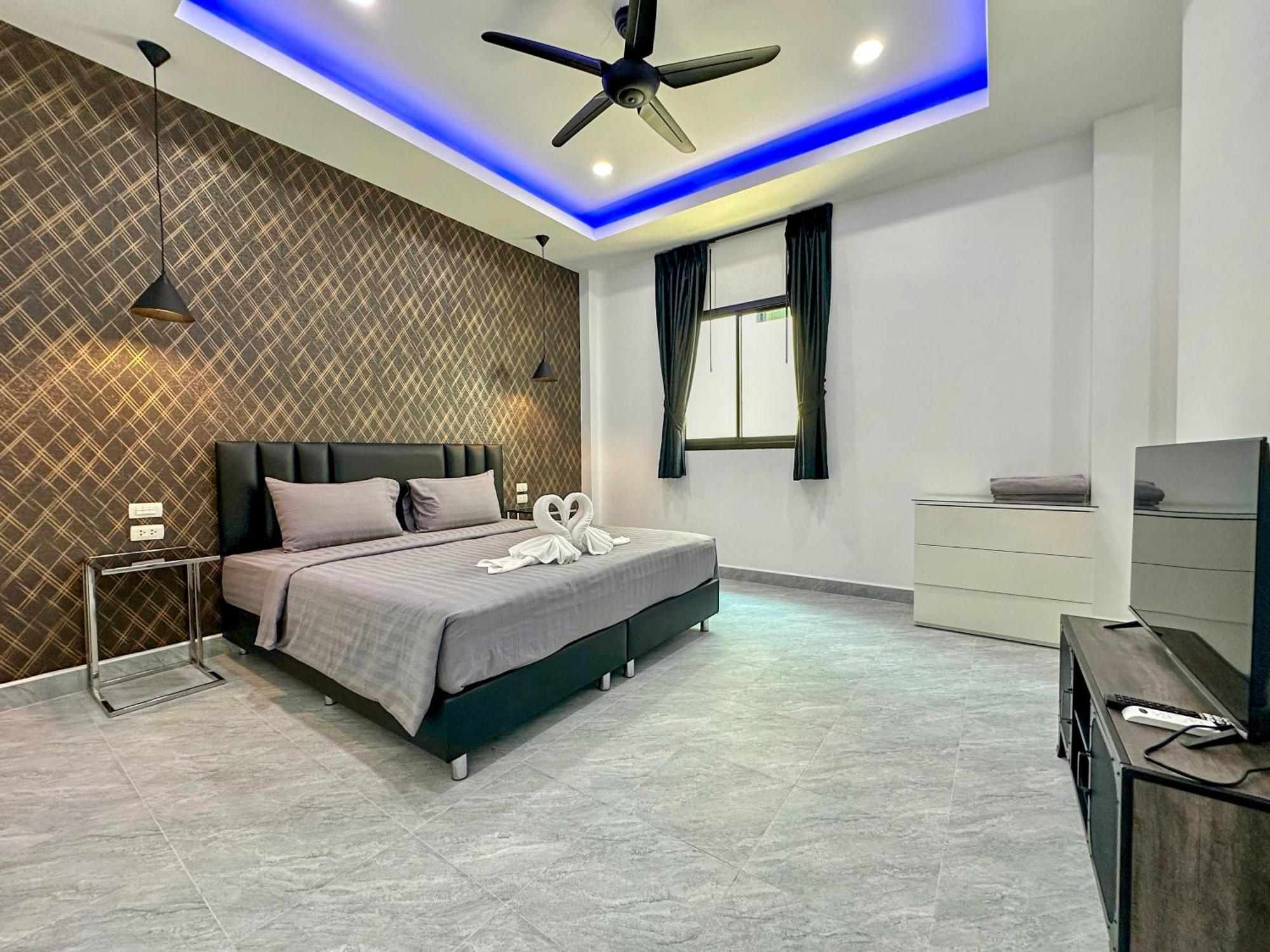Pool 430 Nearby Walking Street Vila *