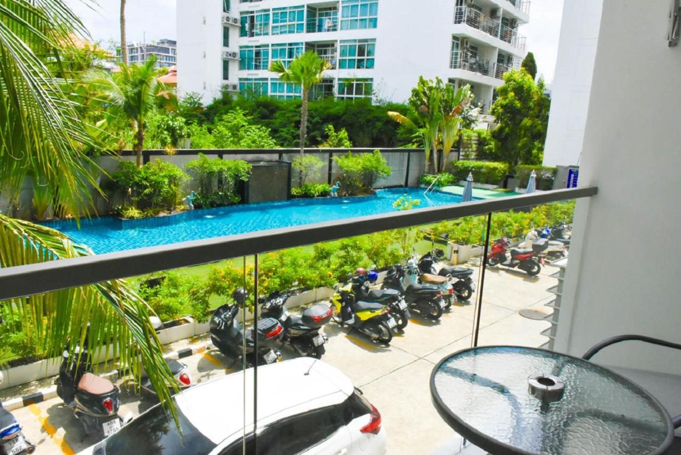Water Park Apartment *