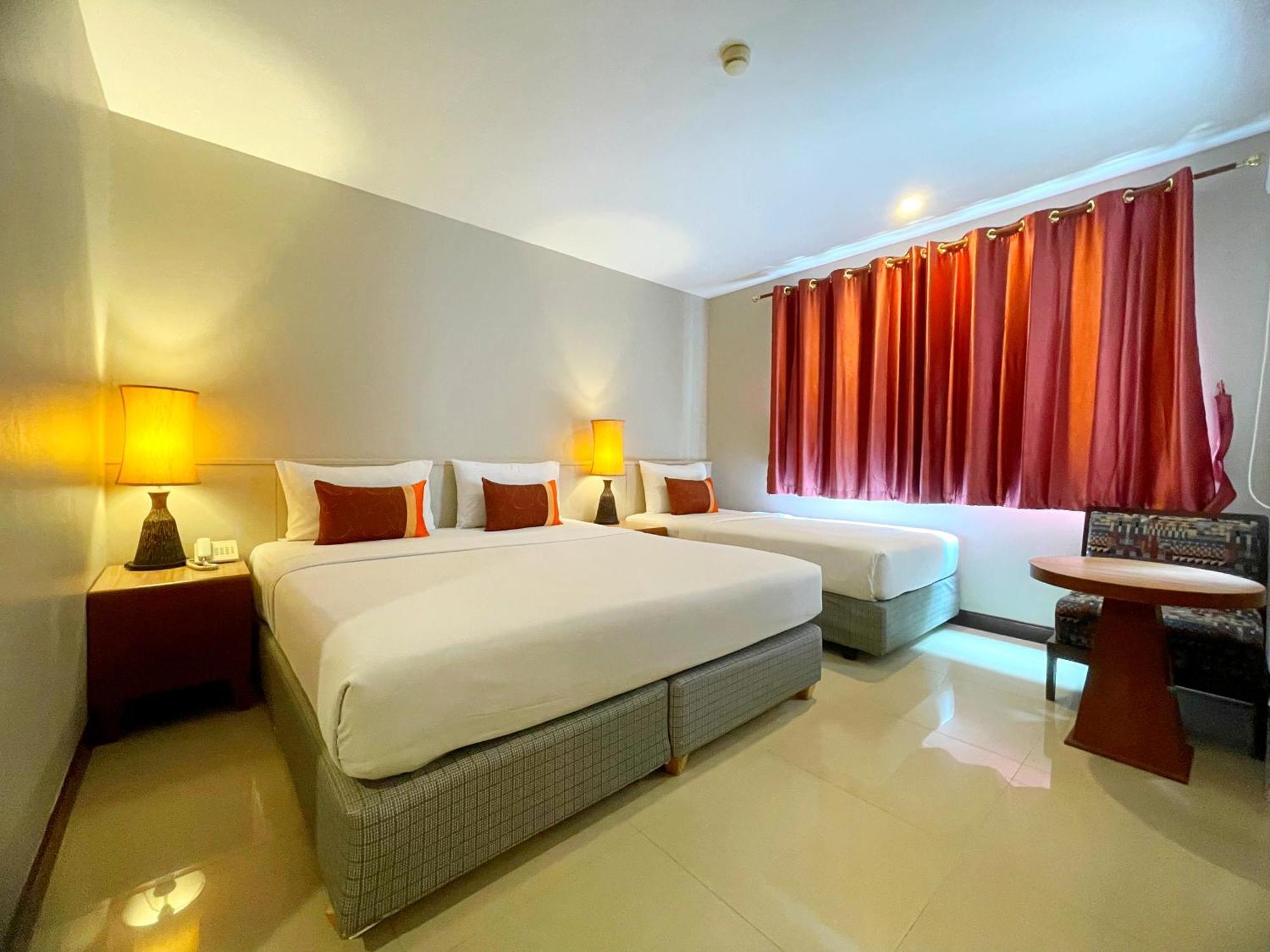 Hotel Sabai Sabana 4*