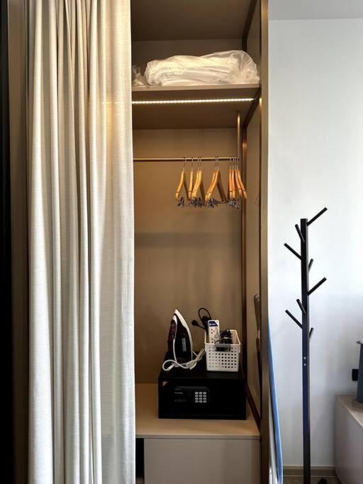 Private In Near Festival #77