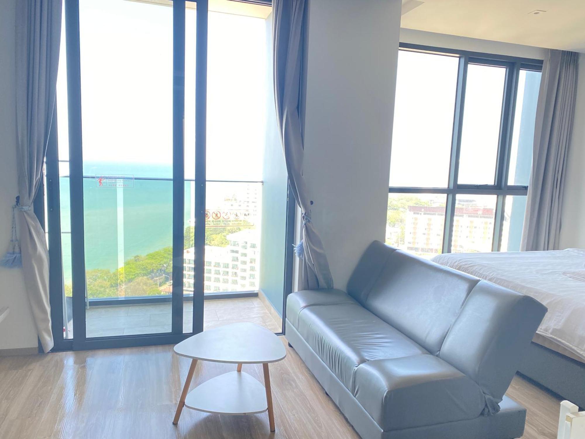 Andromeda By Feng Apartment Pattaya