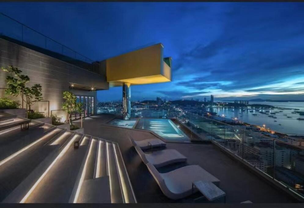 Edge芭提雅豪华公寓 单卧室套房 海滩商场步行几分钟 Apartment Pattaya