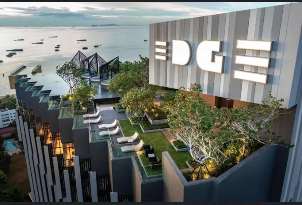 Edge芭提雅豪华公寓 单卧室套房 海滩商场步行几分钟 * Pattaya