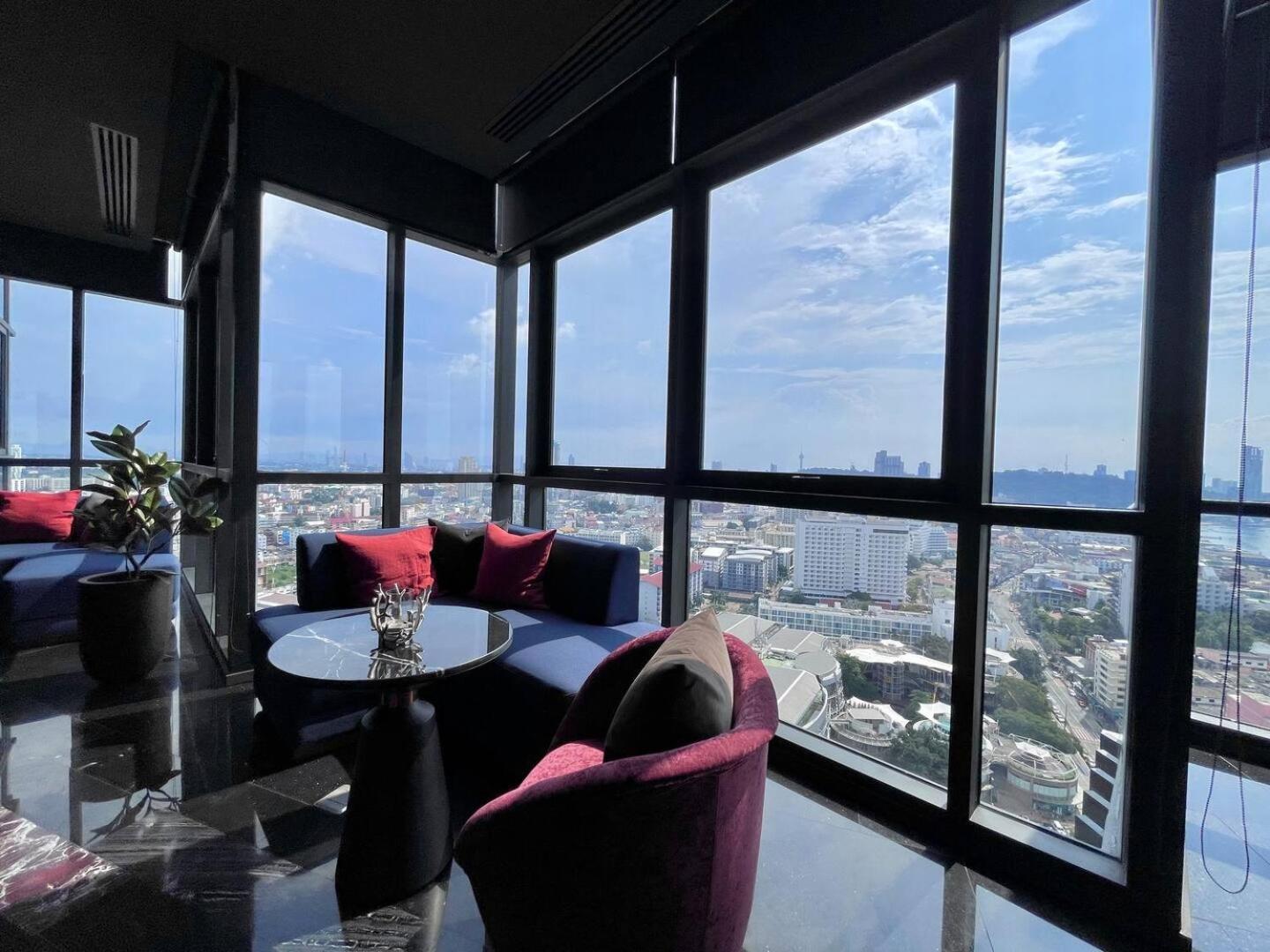 Apartment Edge Svip Pattaya