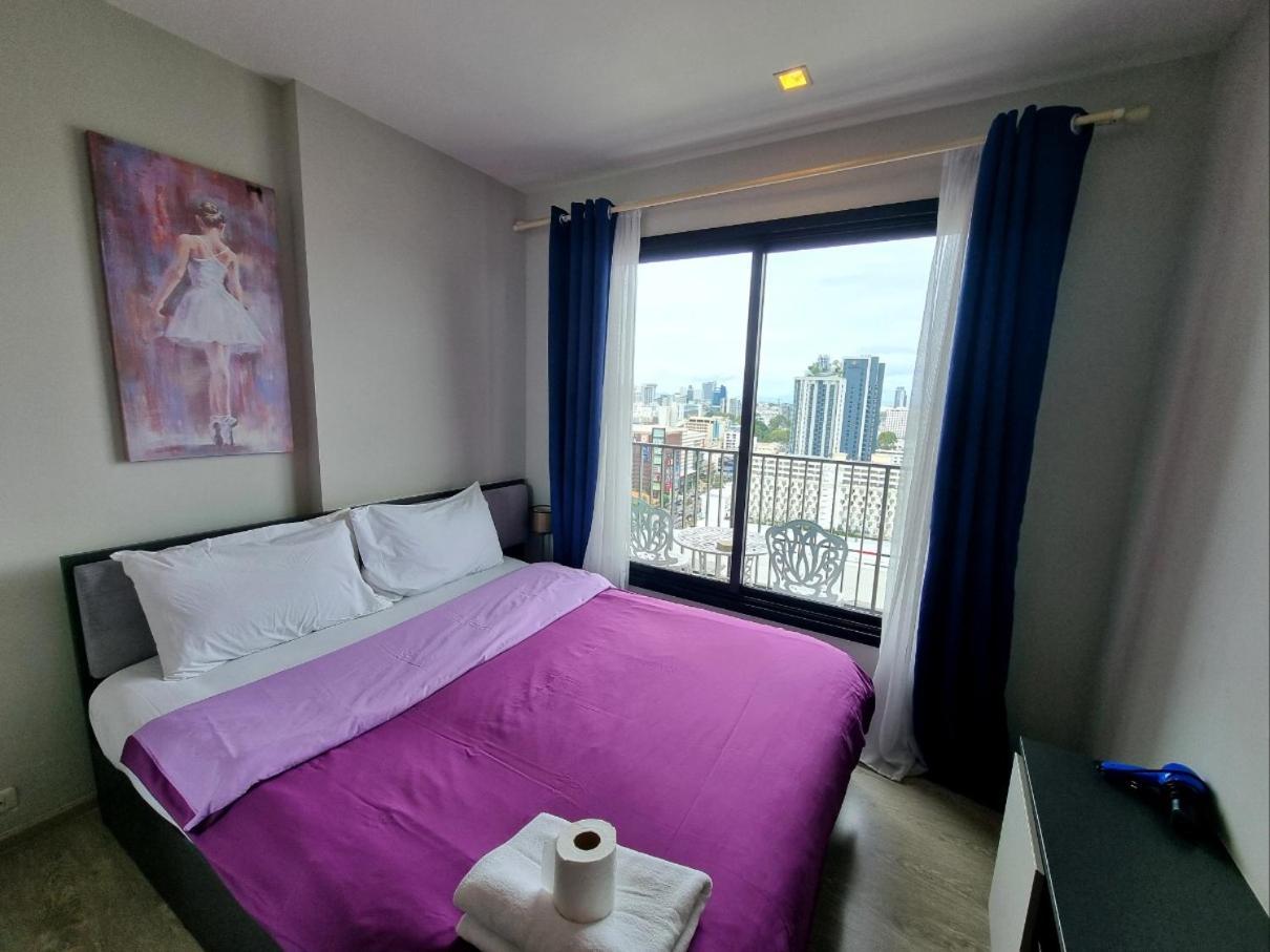 Apartment The Base Center Of Rooftop Swimming Pool Pattaya