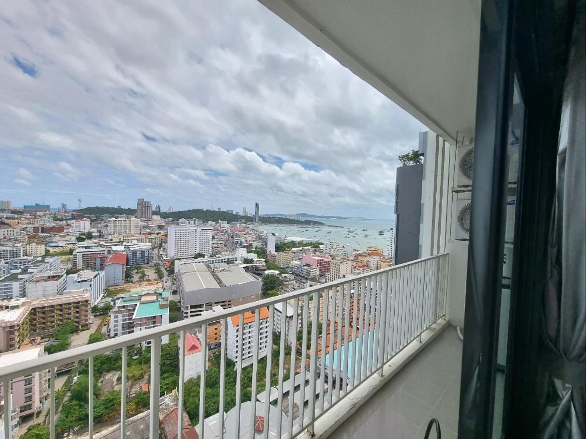 The Base Center Of Rooftop Swimming Pool Apartment Pattaya
