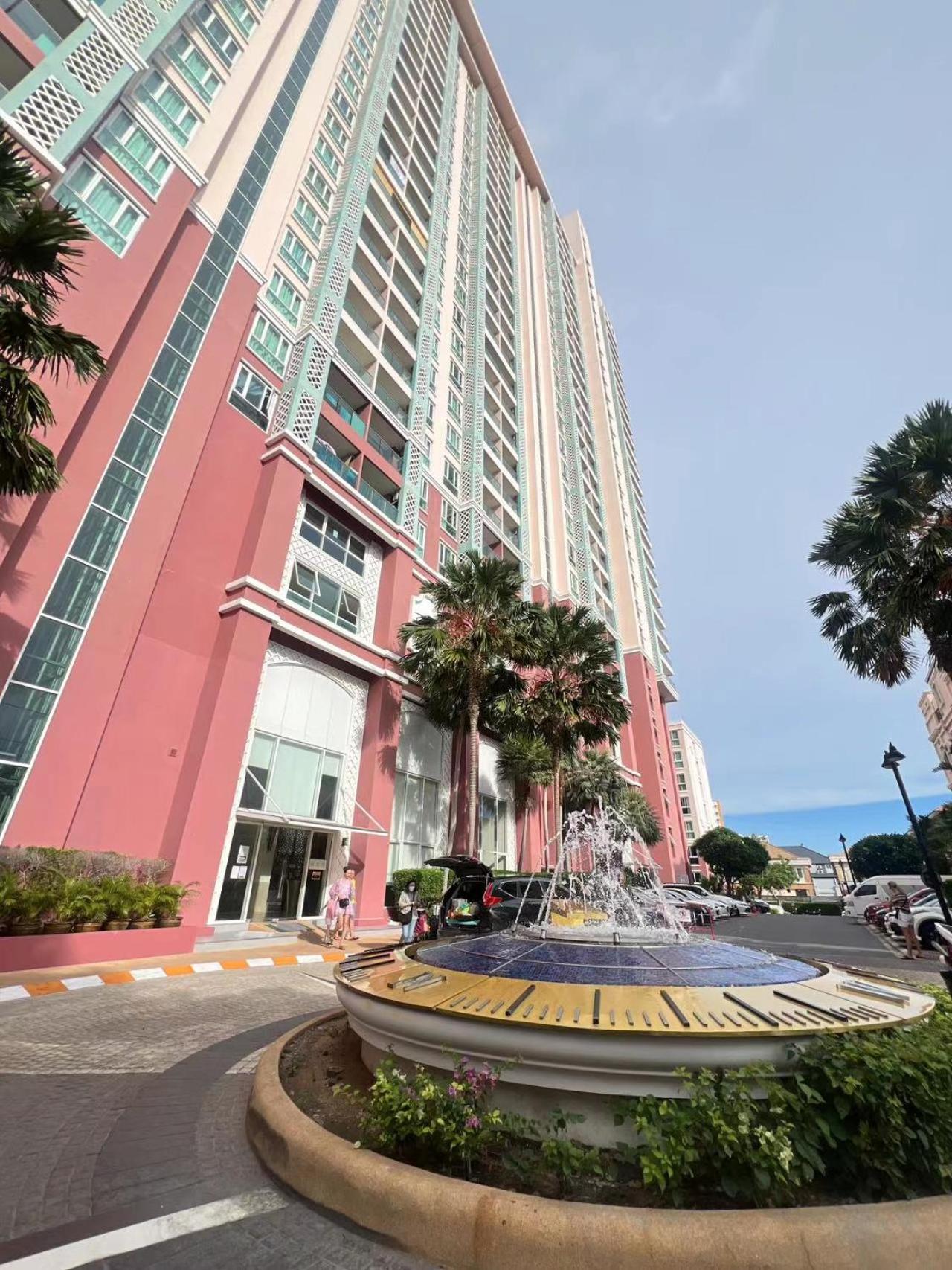 Grand Caribbean Apartment