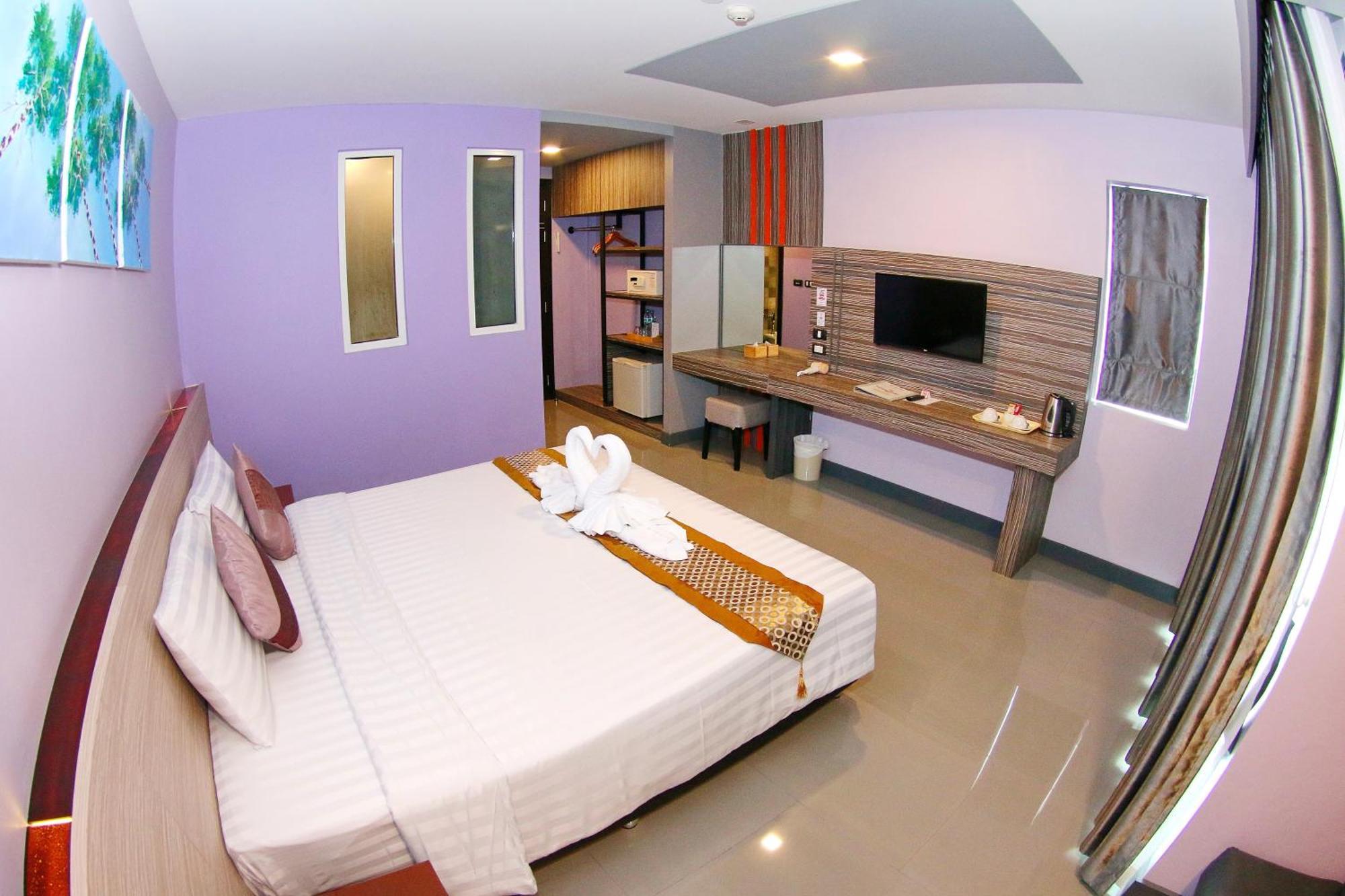 Arthitaya Nature & Lakkhana Poolside 5* Pattaya