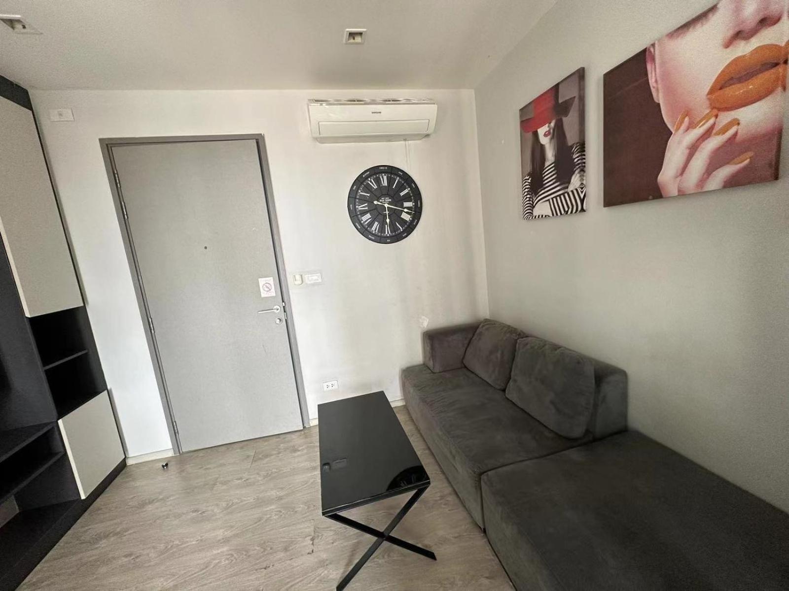 The Base Super Apartment *