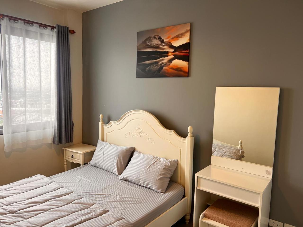 Apartment Luxurious High Floor With Great View Near Walking Street 32 Pattaya