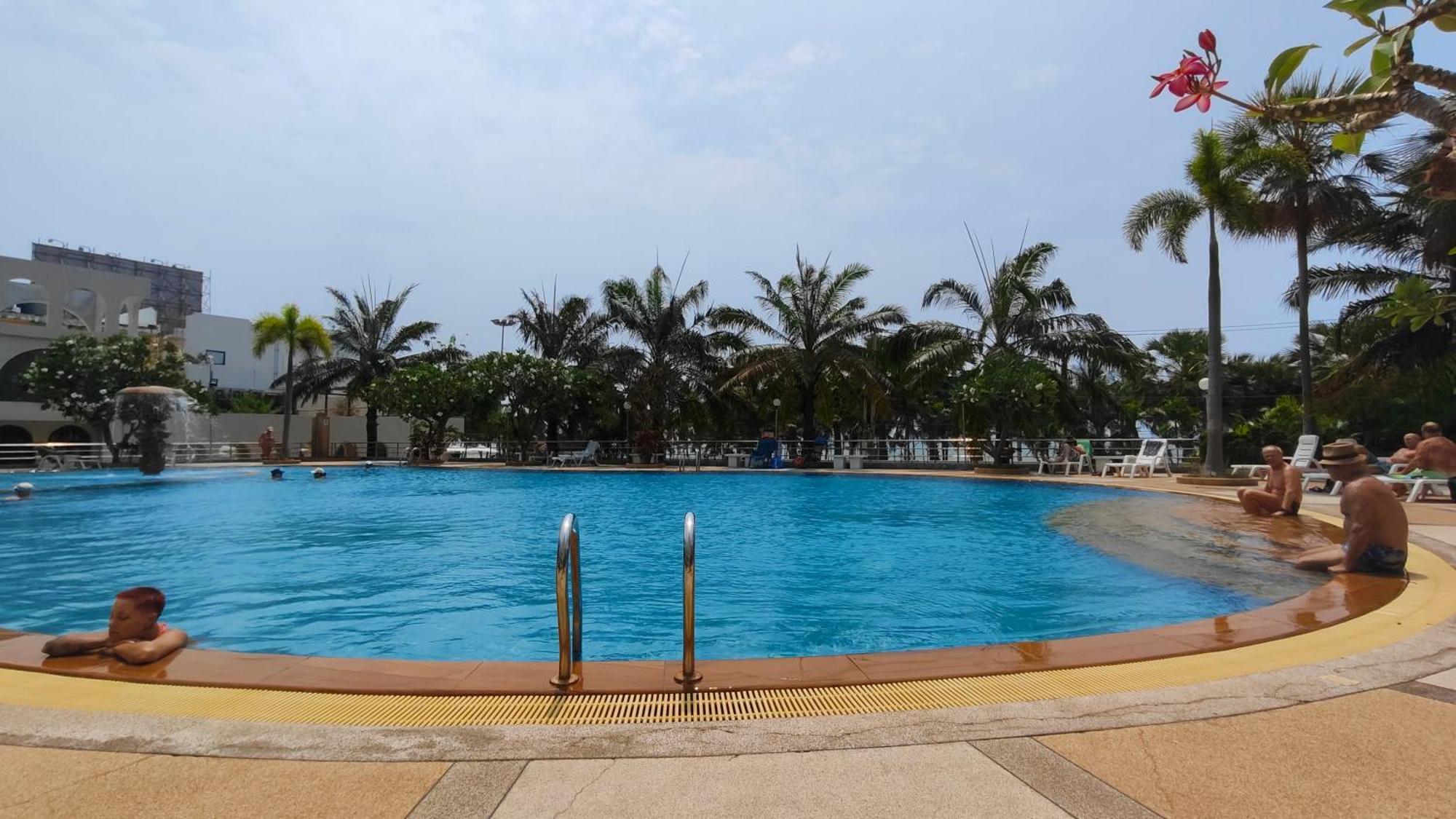 Apartment Super View