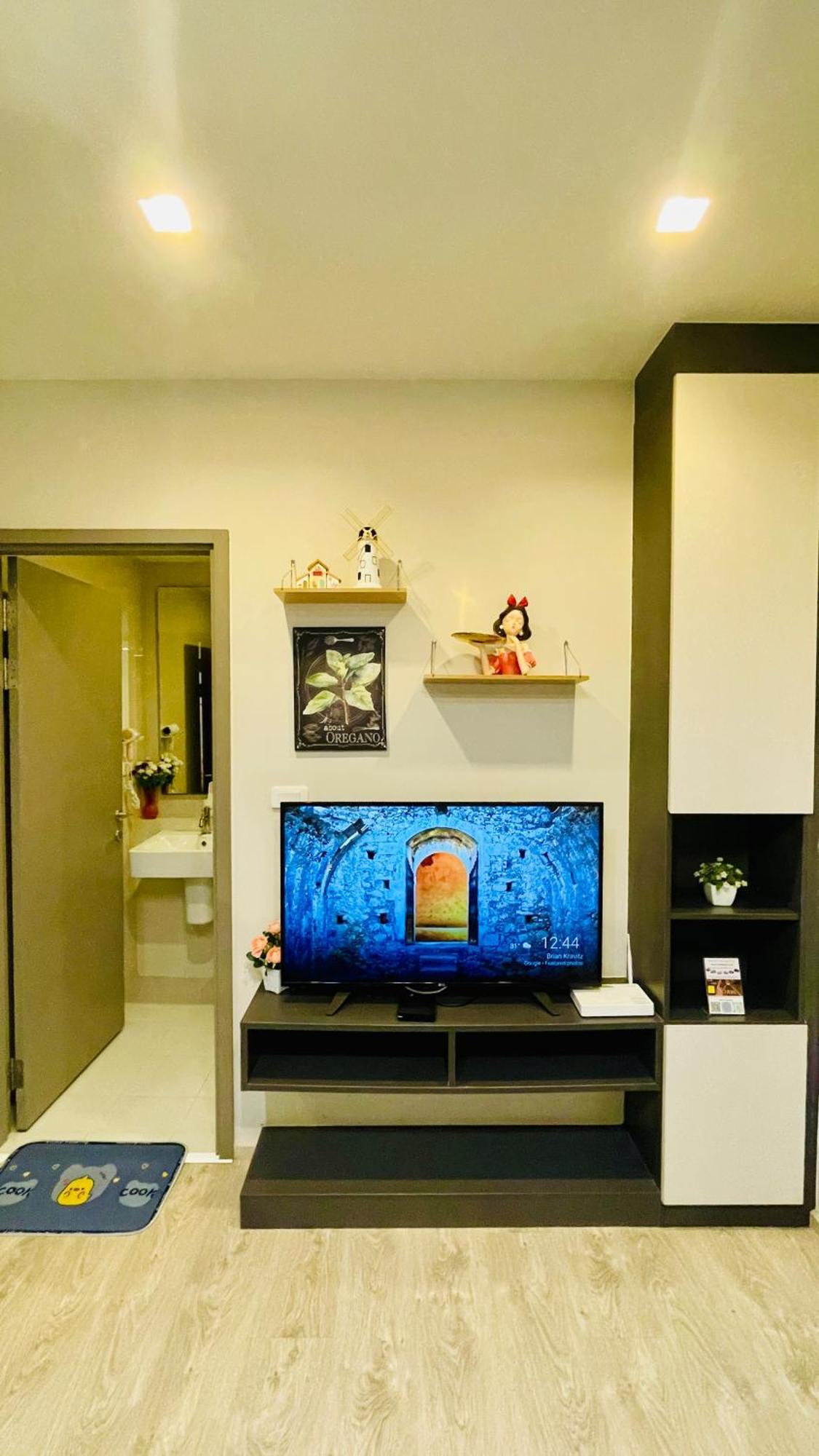 Apartment The Base By Numam 338 Pattaya