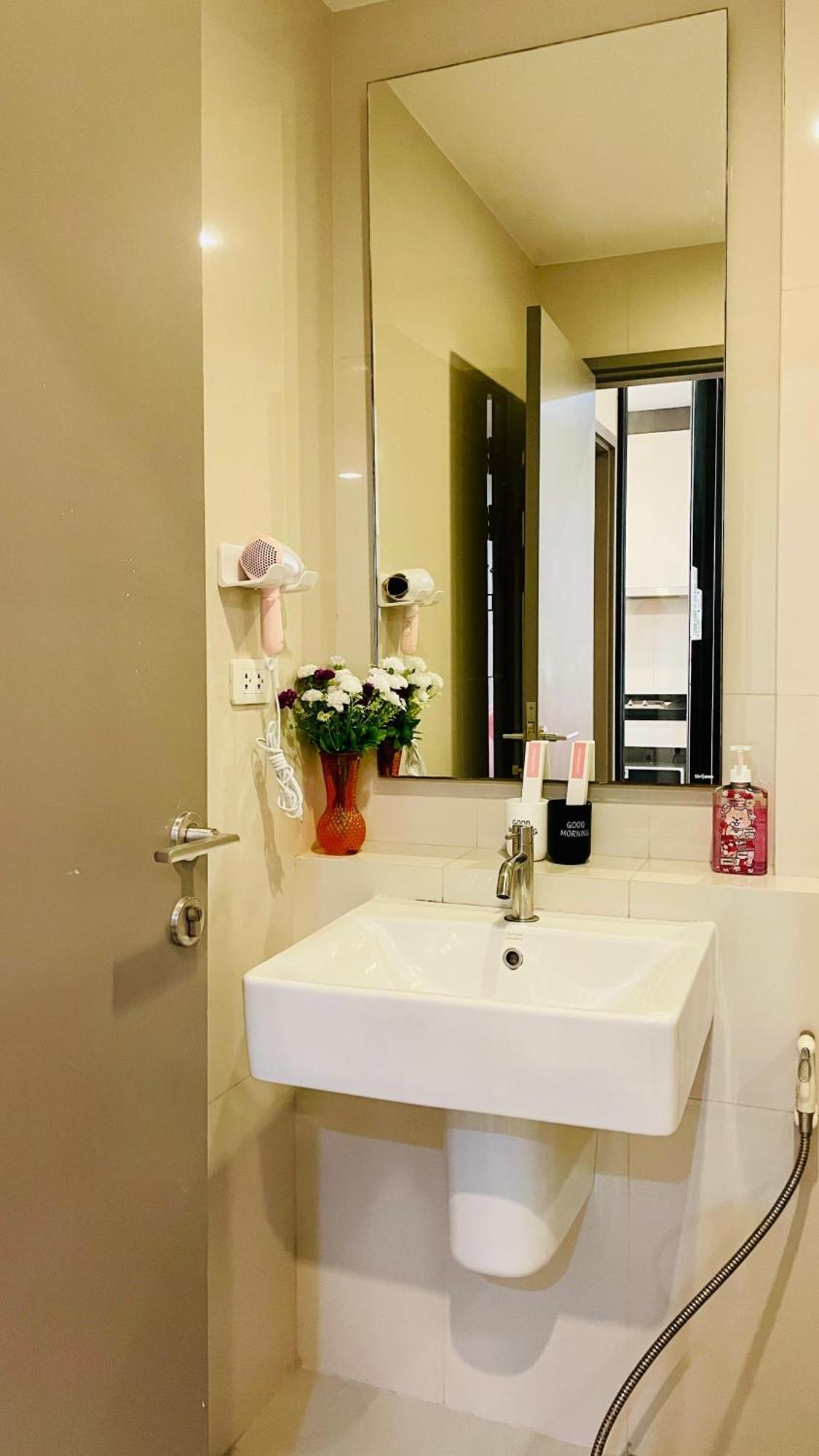 The Base By Numam 338 * Pattaya