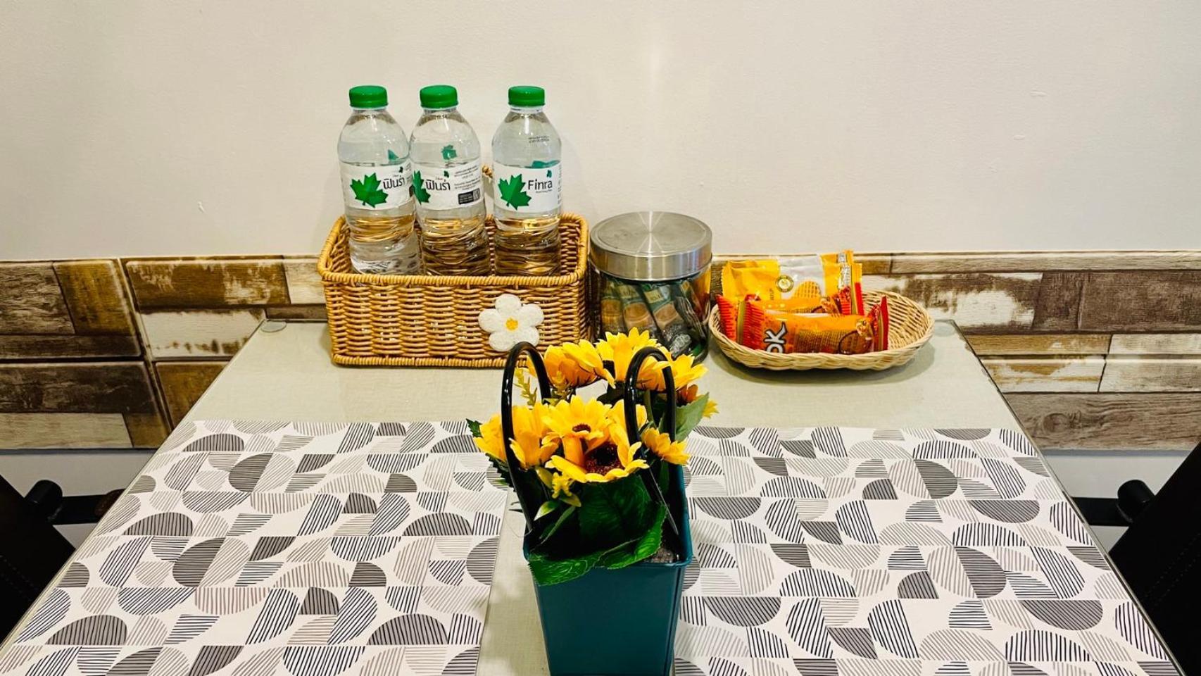 The Base 338 By Numam Apartment