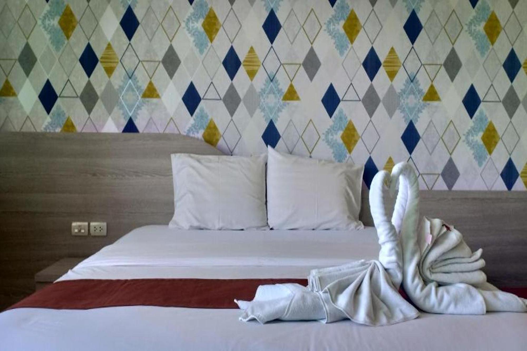 Hotel The Icon Place 1 @