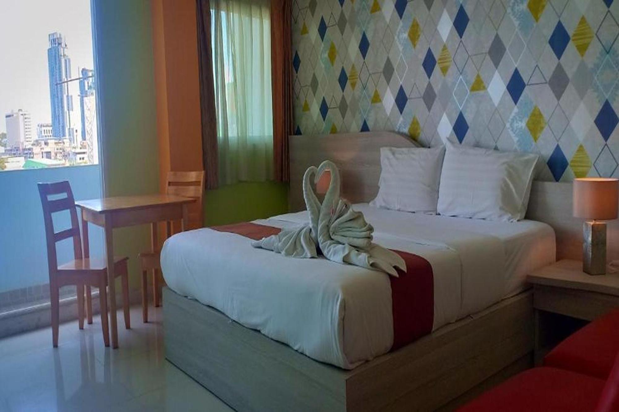 Hotel The Icon Place 1 @ 3*