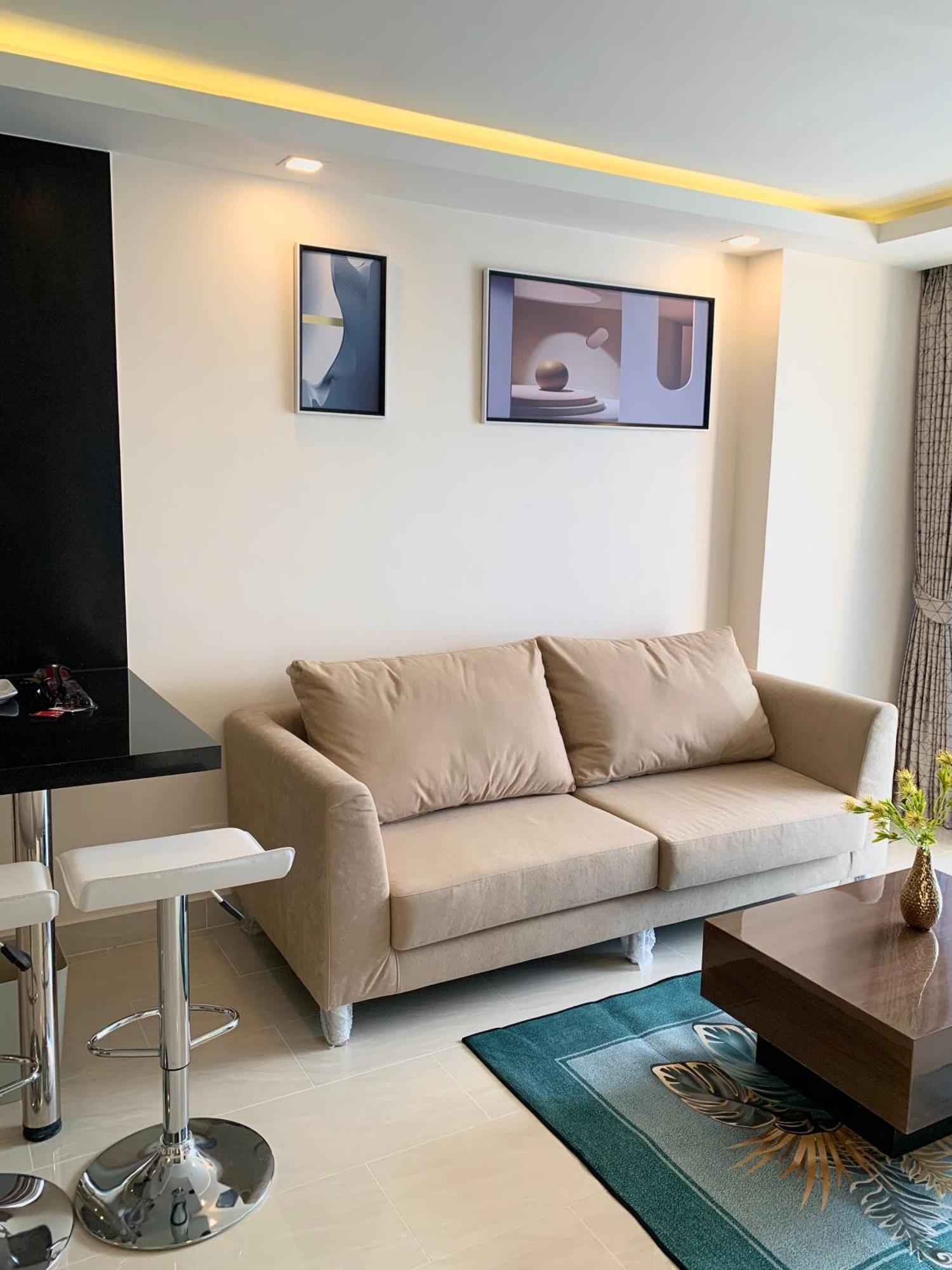 Apartment Centara Avenue By Daisy 1 *