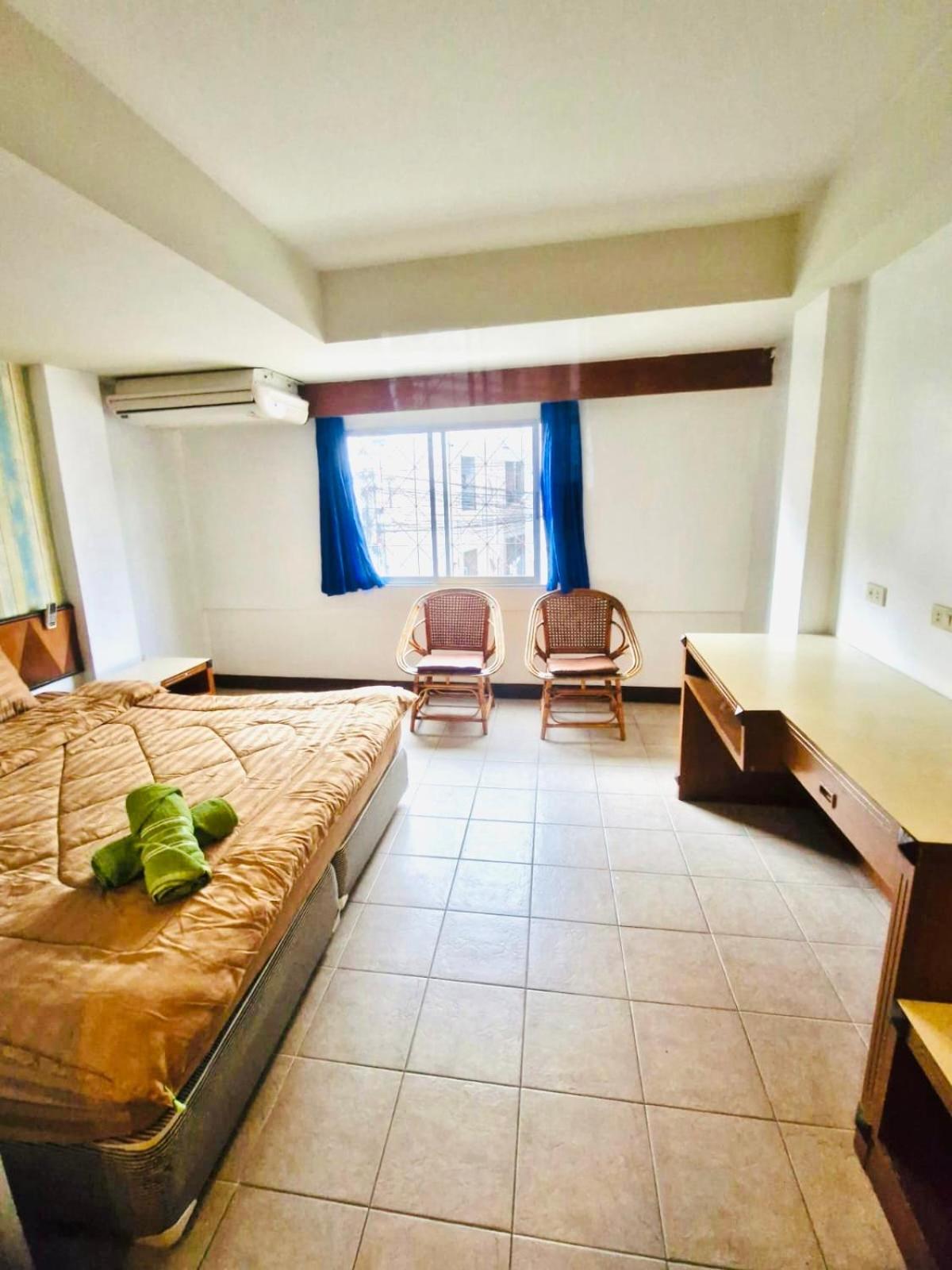 Naza Orchid Hotel 2*