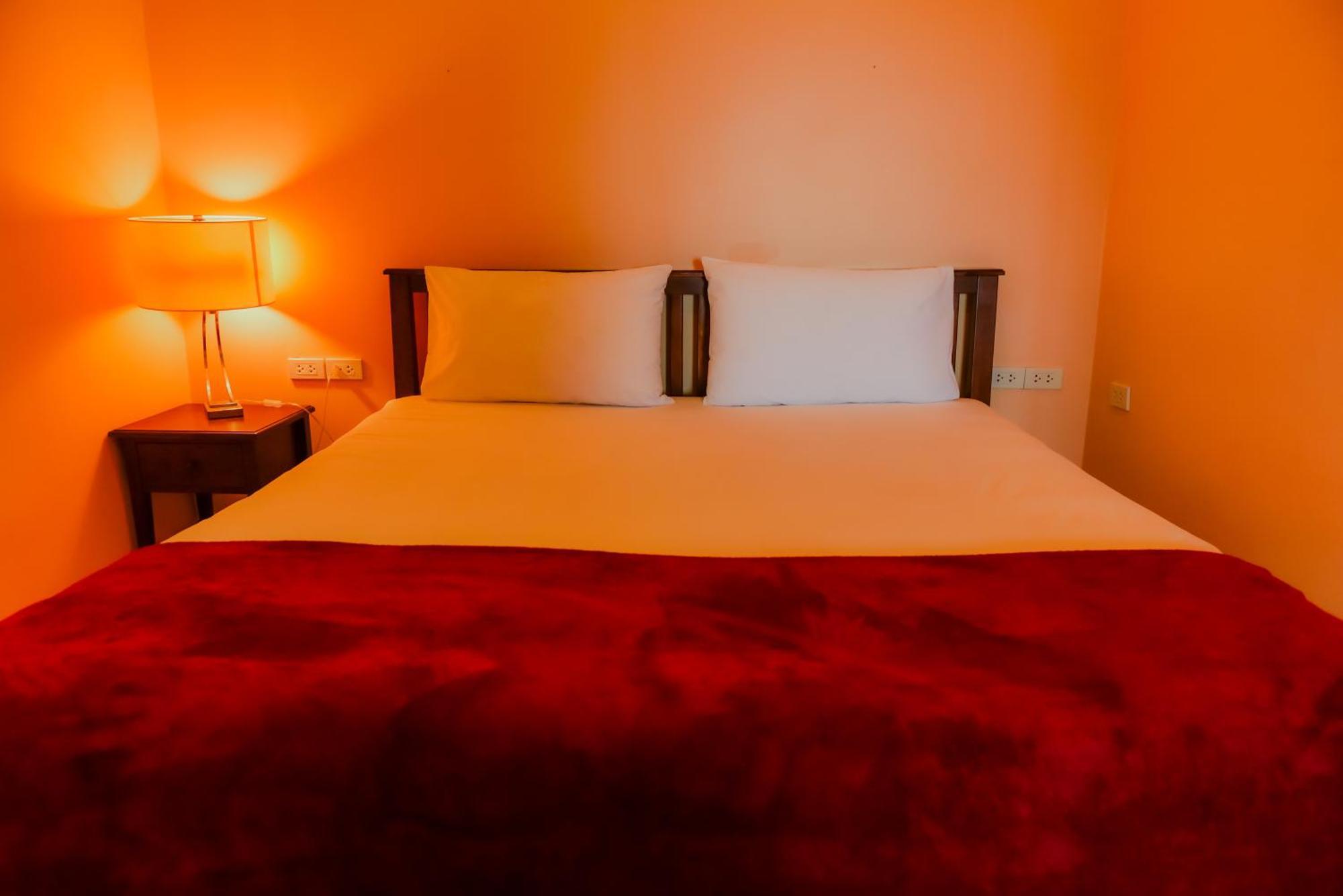 Patumnak Beach Guesthouse 2*
