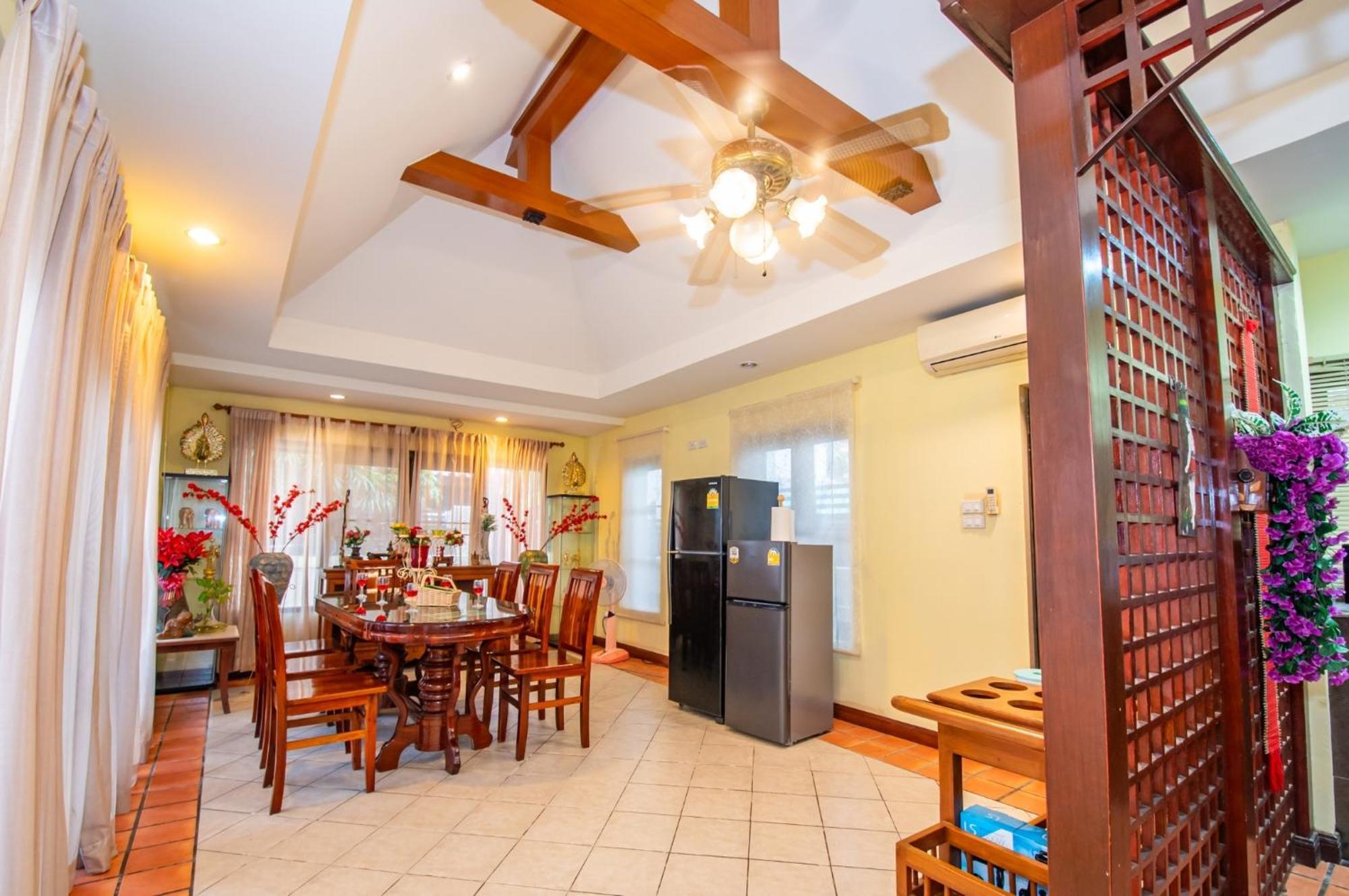 4br Bali Style Private Pool Siya พูลวิลล่าพัทยา * Pattaya