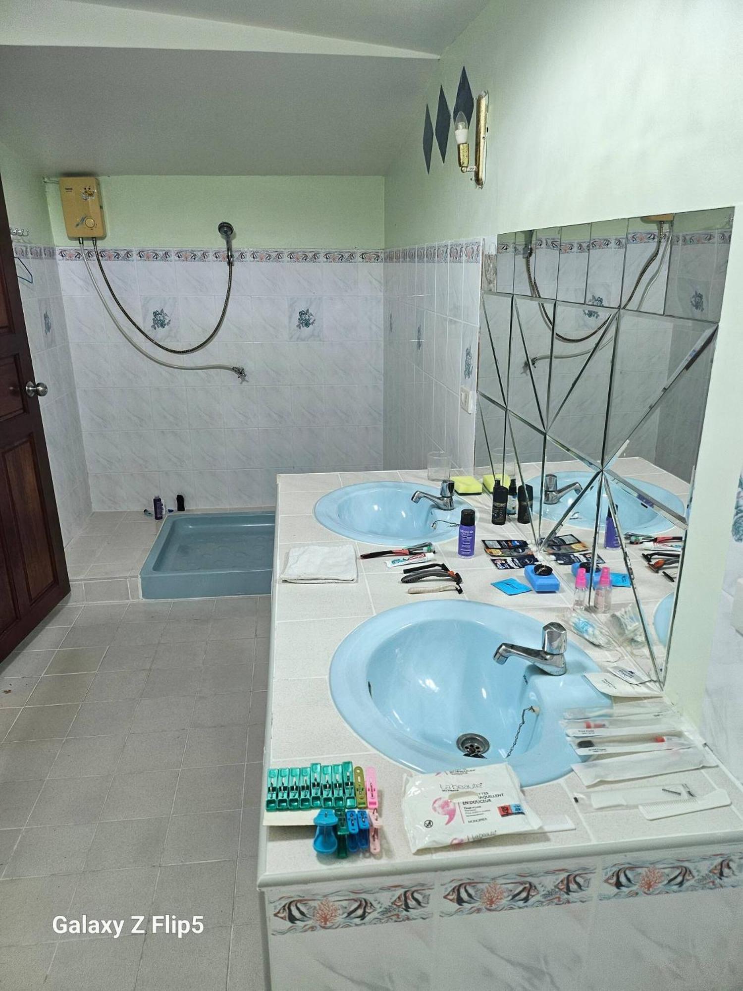 In Guest - 2 Dans Superbe Maison En Centre Exceptionne * Pattaya