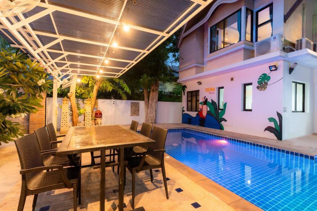 Thai 23 3br Near Hollywood *