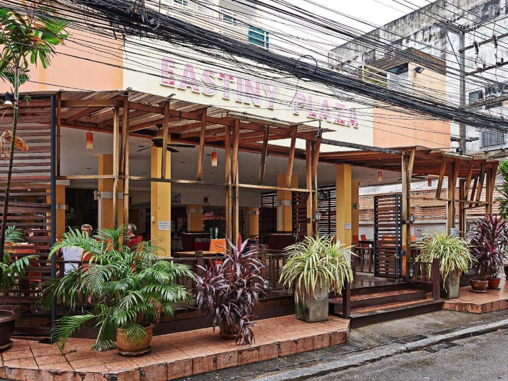 Eastiny Plaza Hotel