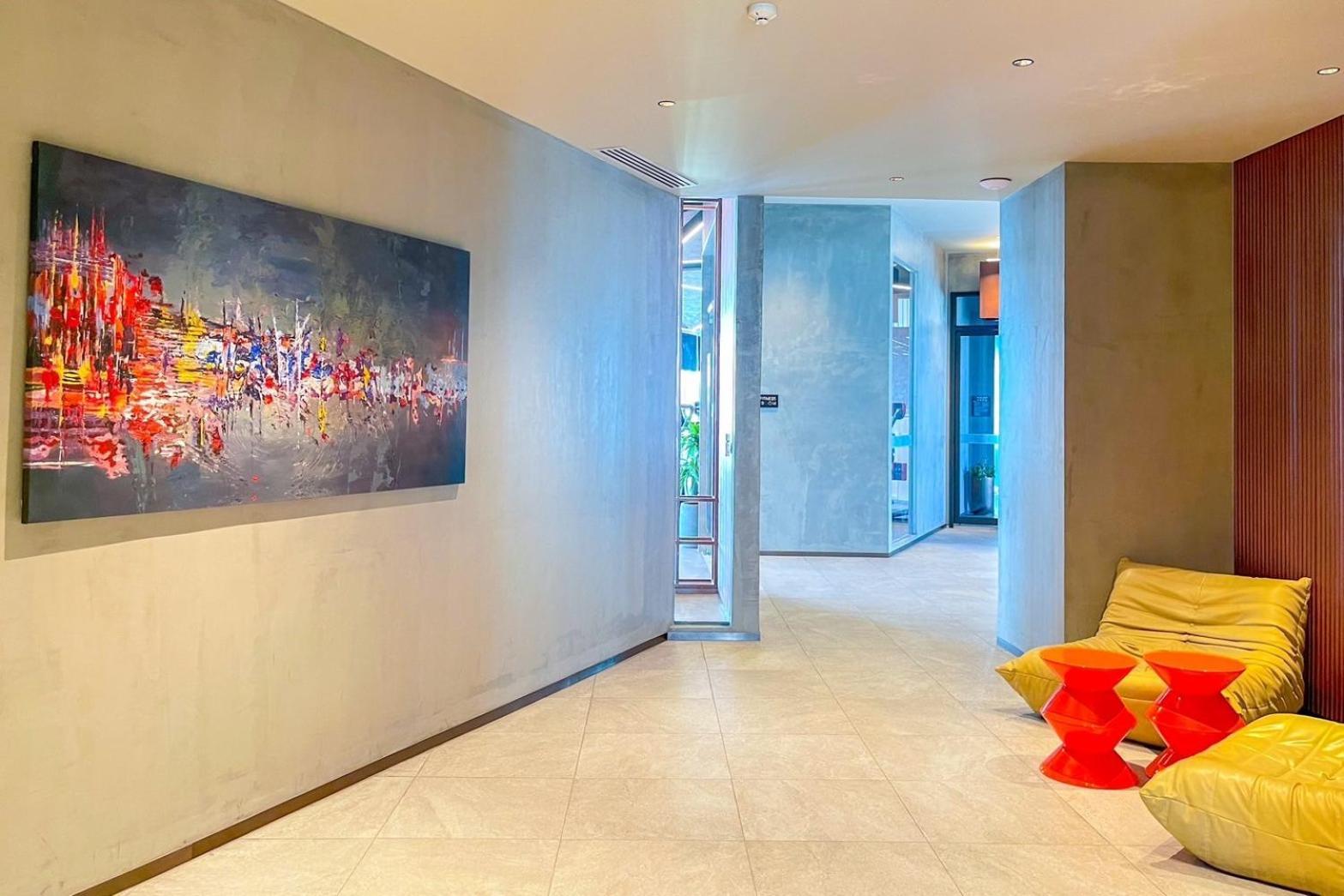 With Roof Pool Apartment
