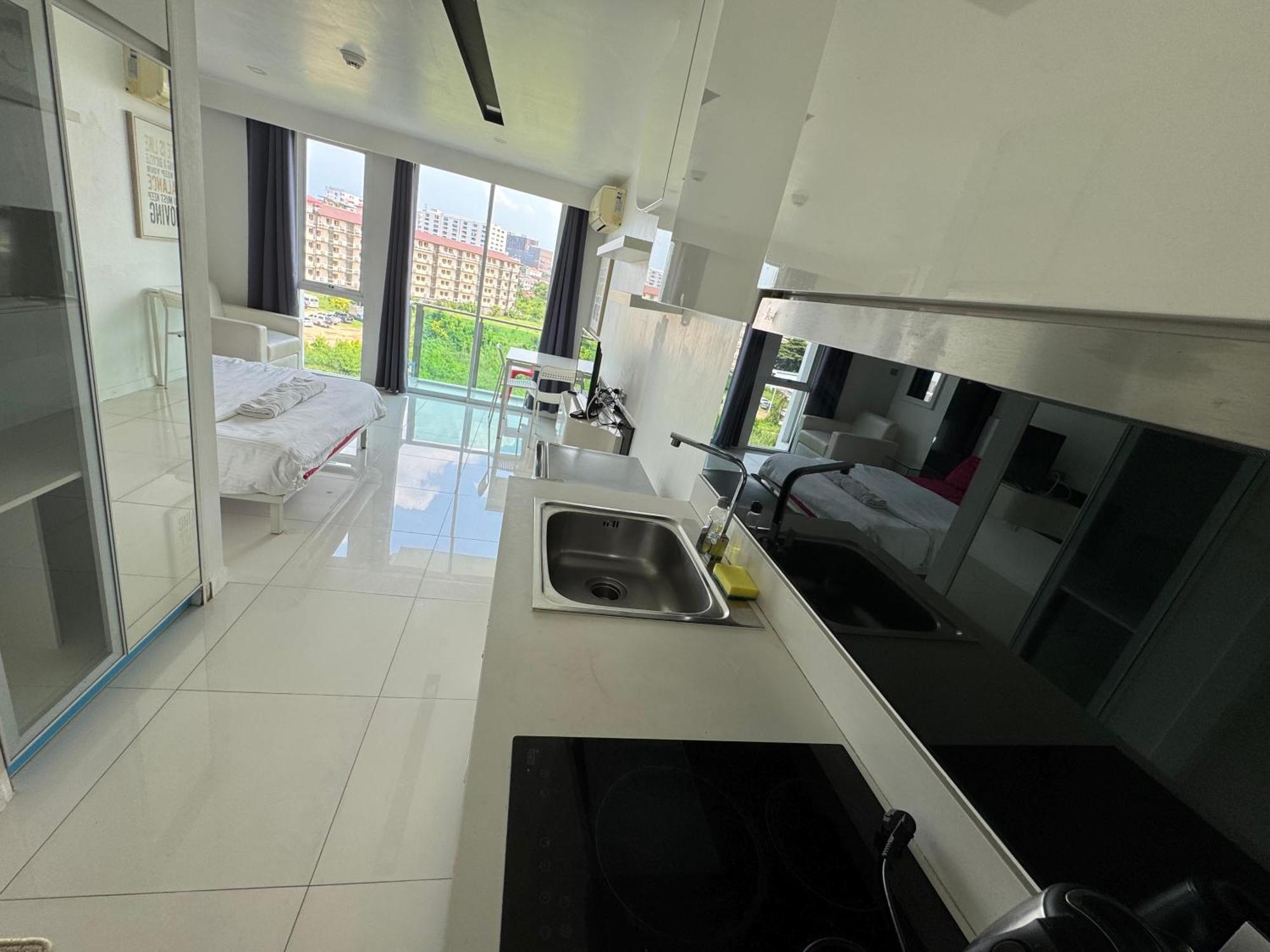 Center Apartment Pattaya