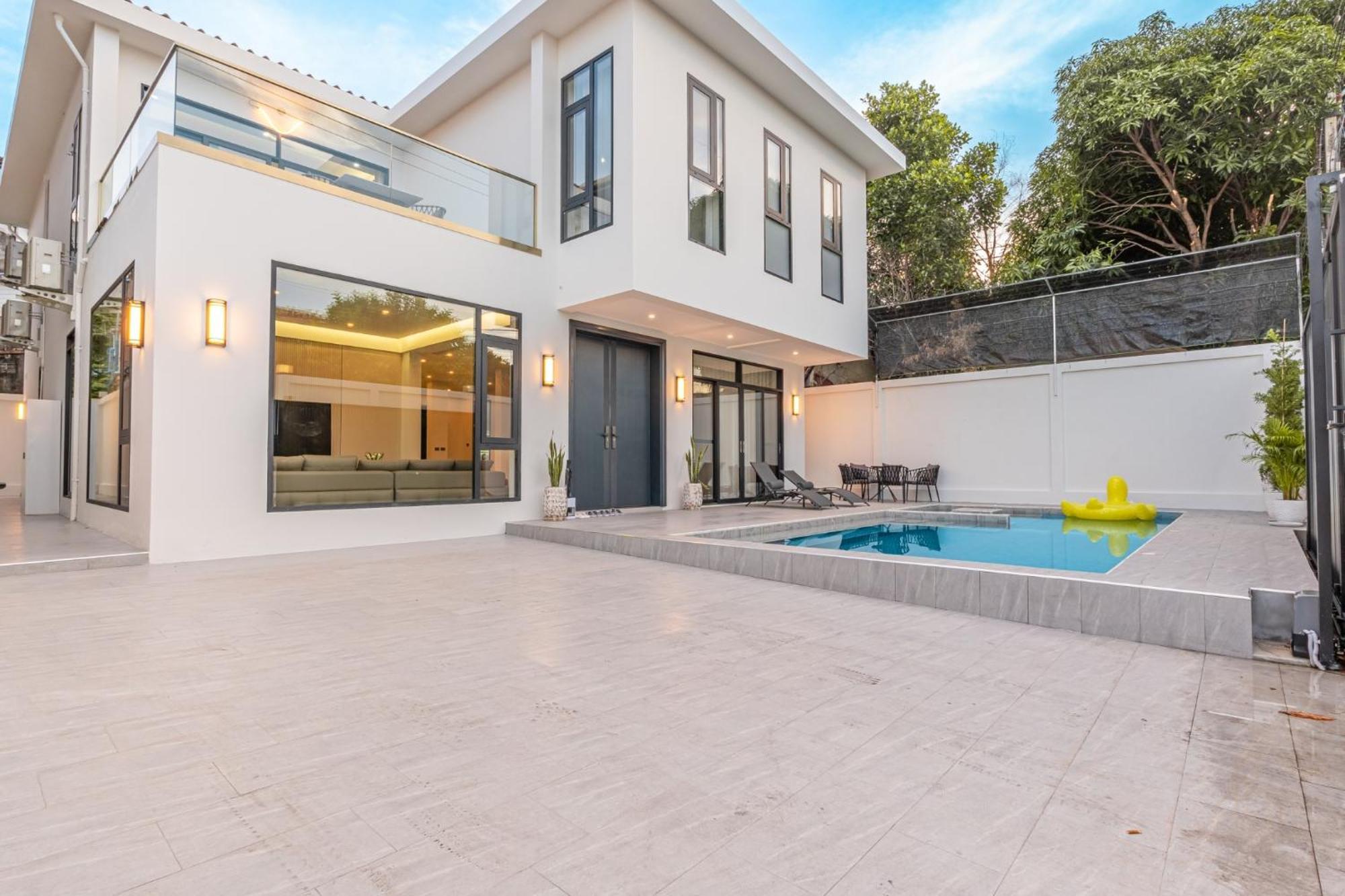Urban 4 Bedroom-independent Swimming Pool And Ktv