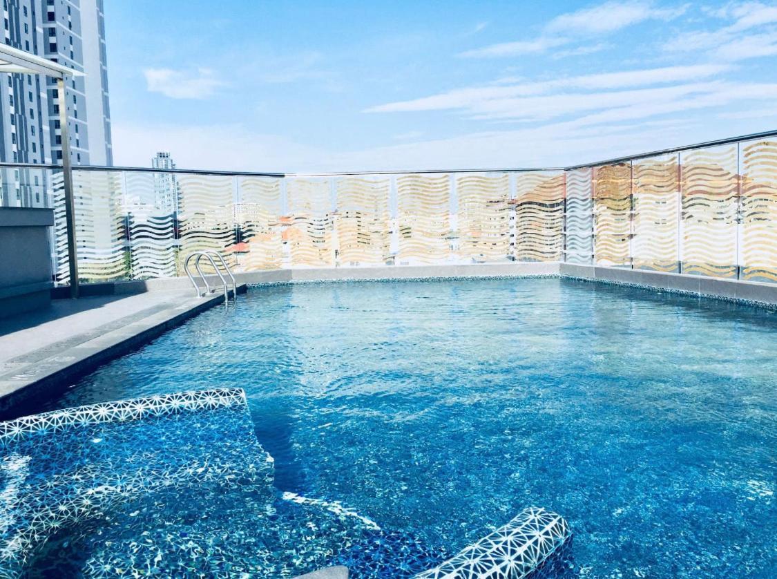 Centara Avenue By Daisy 1 Apartment *