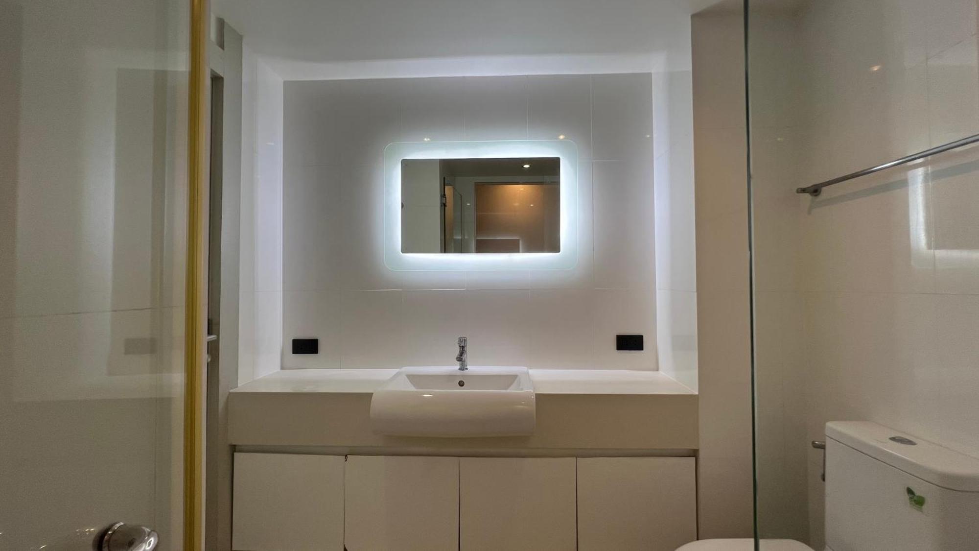 Novana South By Walee *