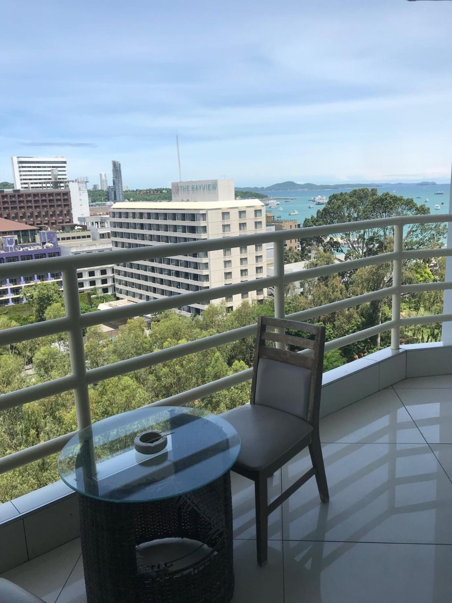 Apartment View Talay 6 By Vera Pattaya