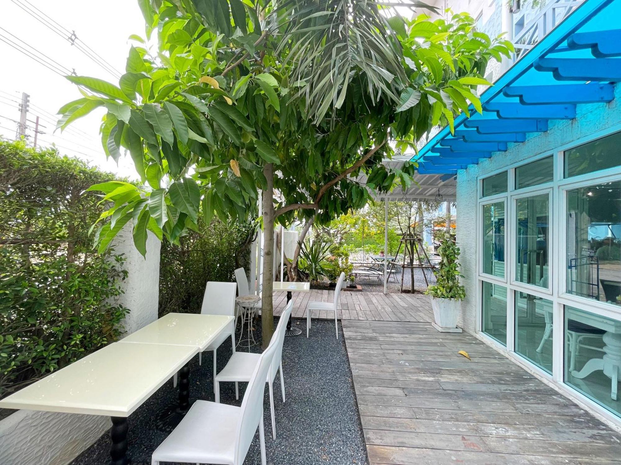 Baan By Sabai Hotel 3*