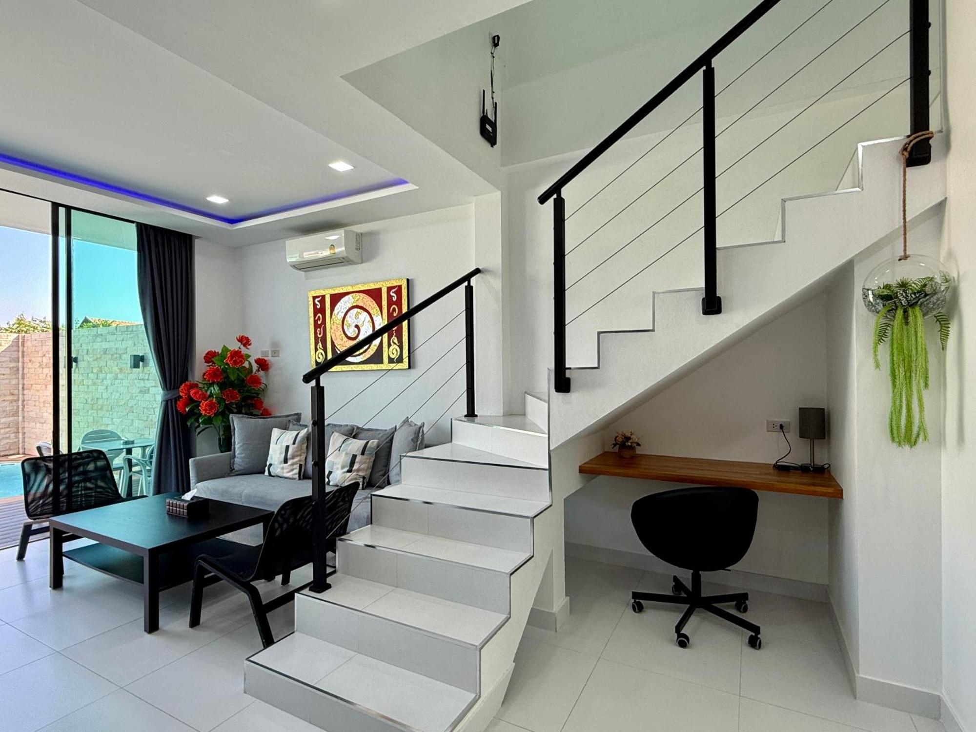 Pool 179 Nearby Walking Street Villa Pattaya