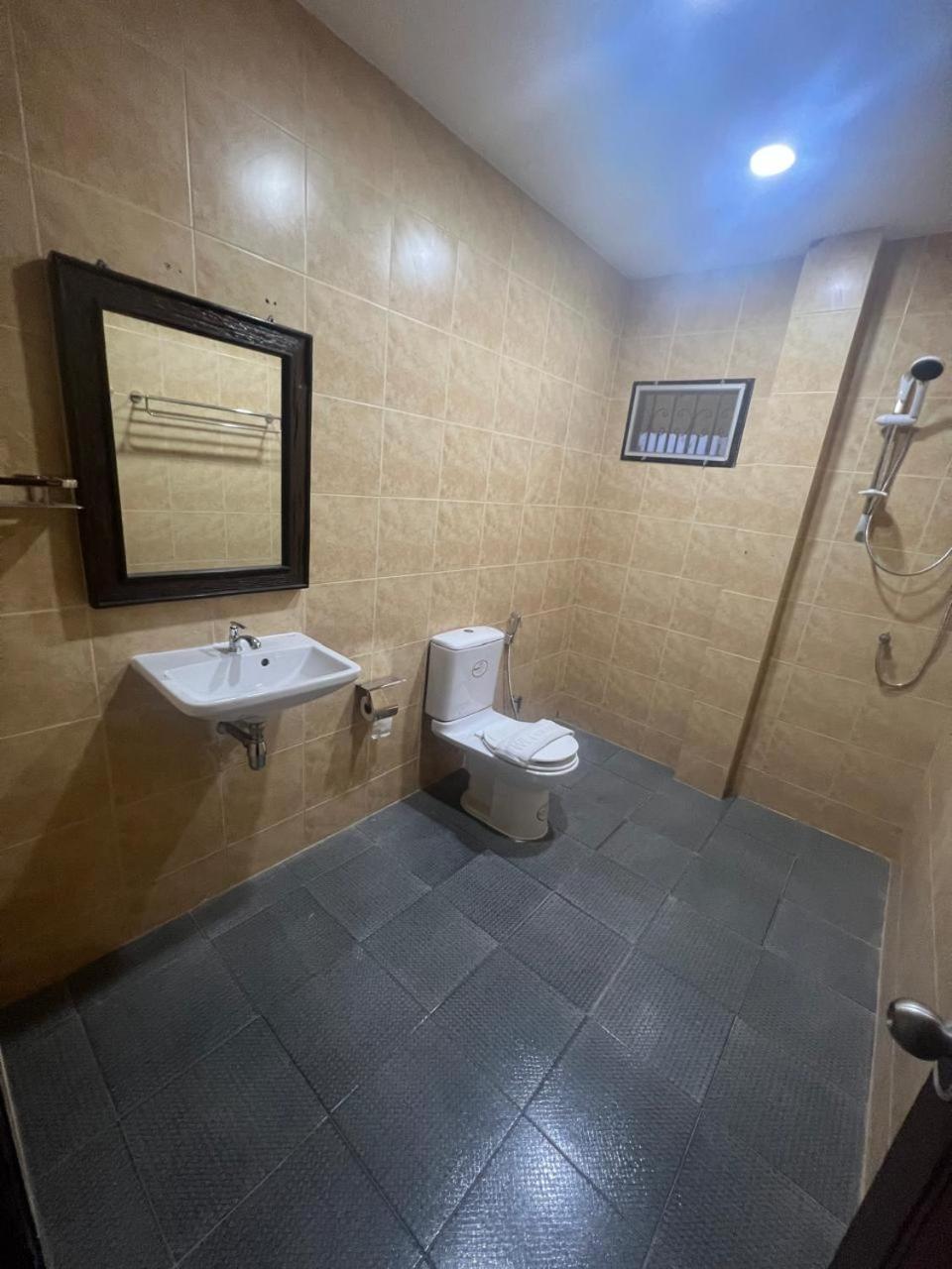 Nine Blue Garden Villa *