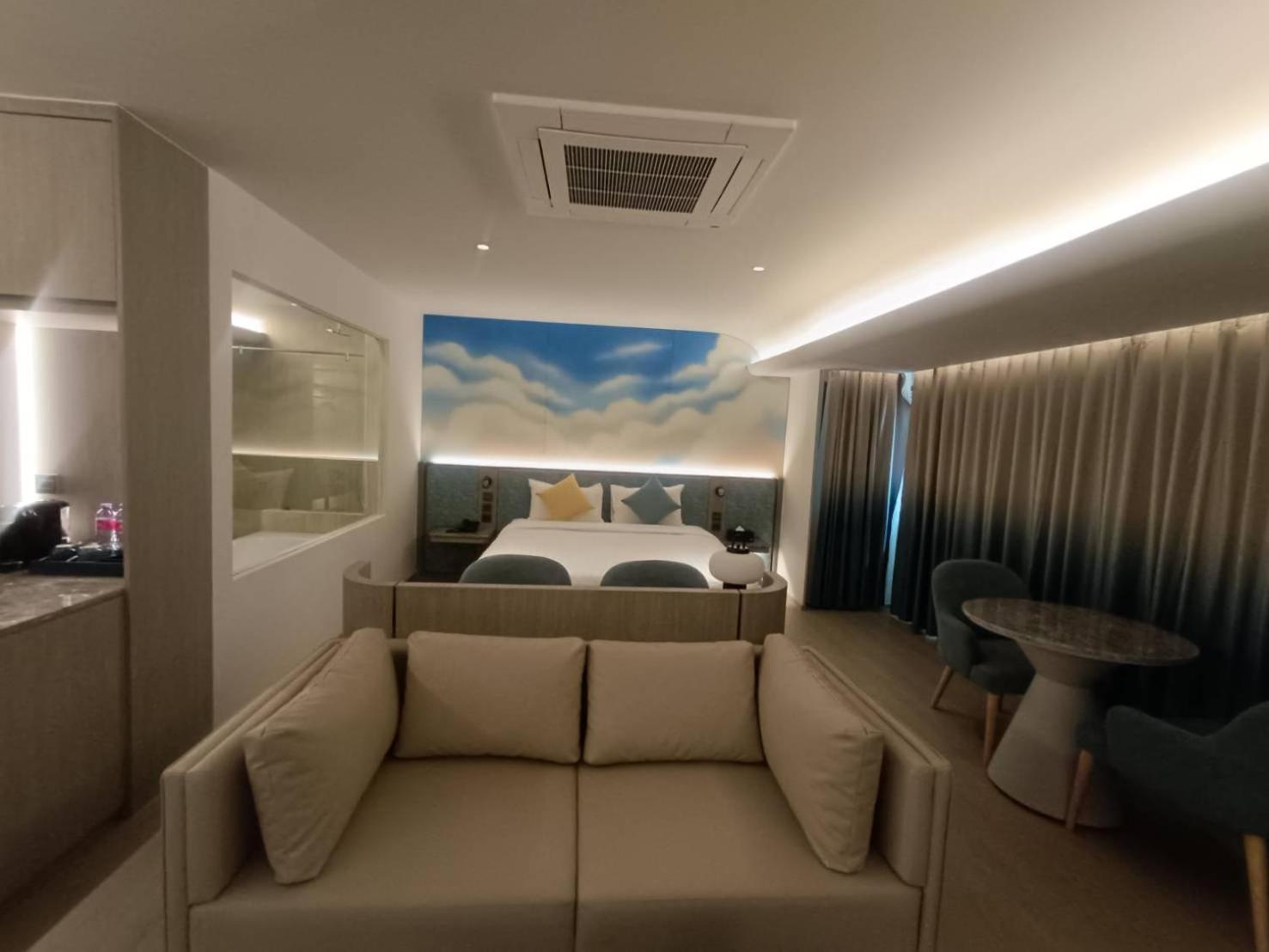 Hotel Cloudotel Walking Street 4*