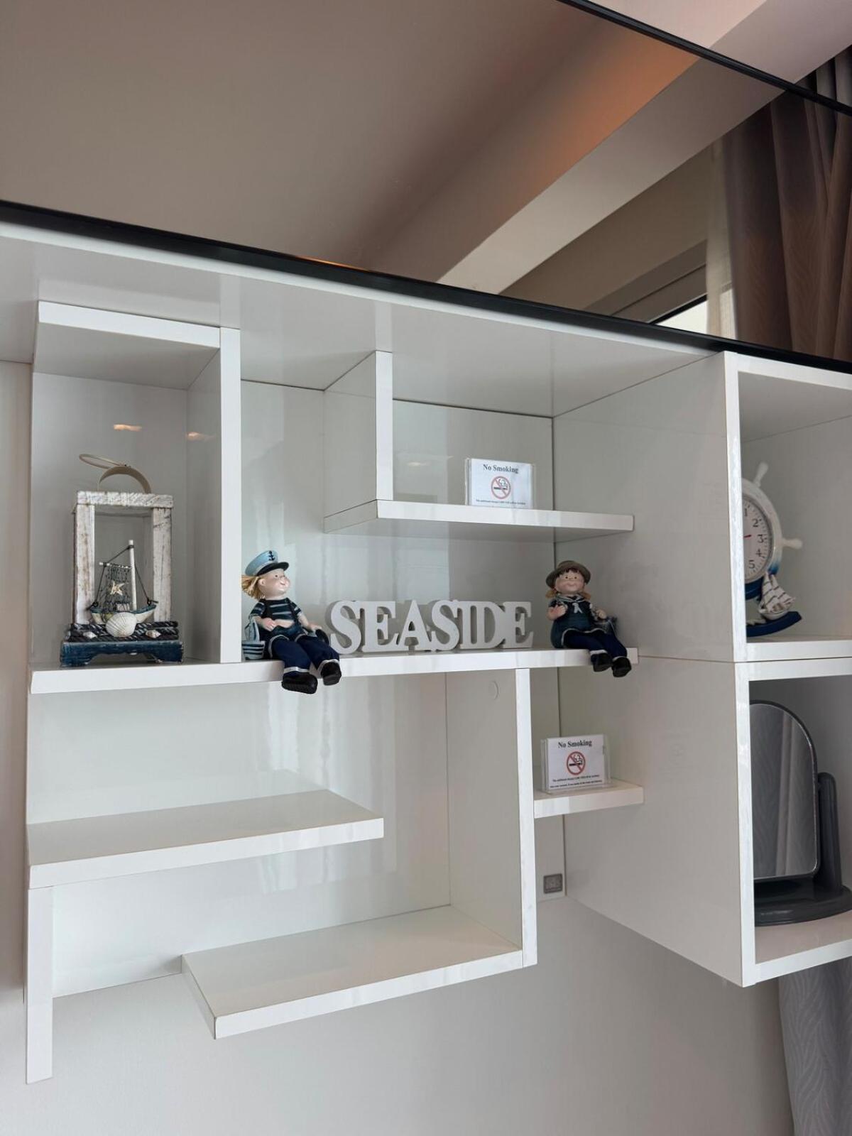 Apartment The Palm Wongamat ,world Class Luxury Seaview Condo, Private The Sanctuary Of Truth Pattaya