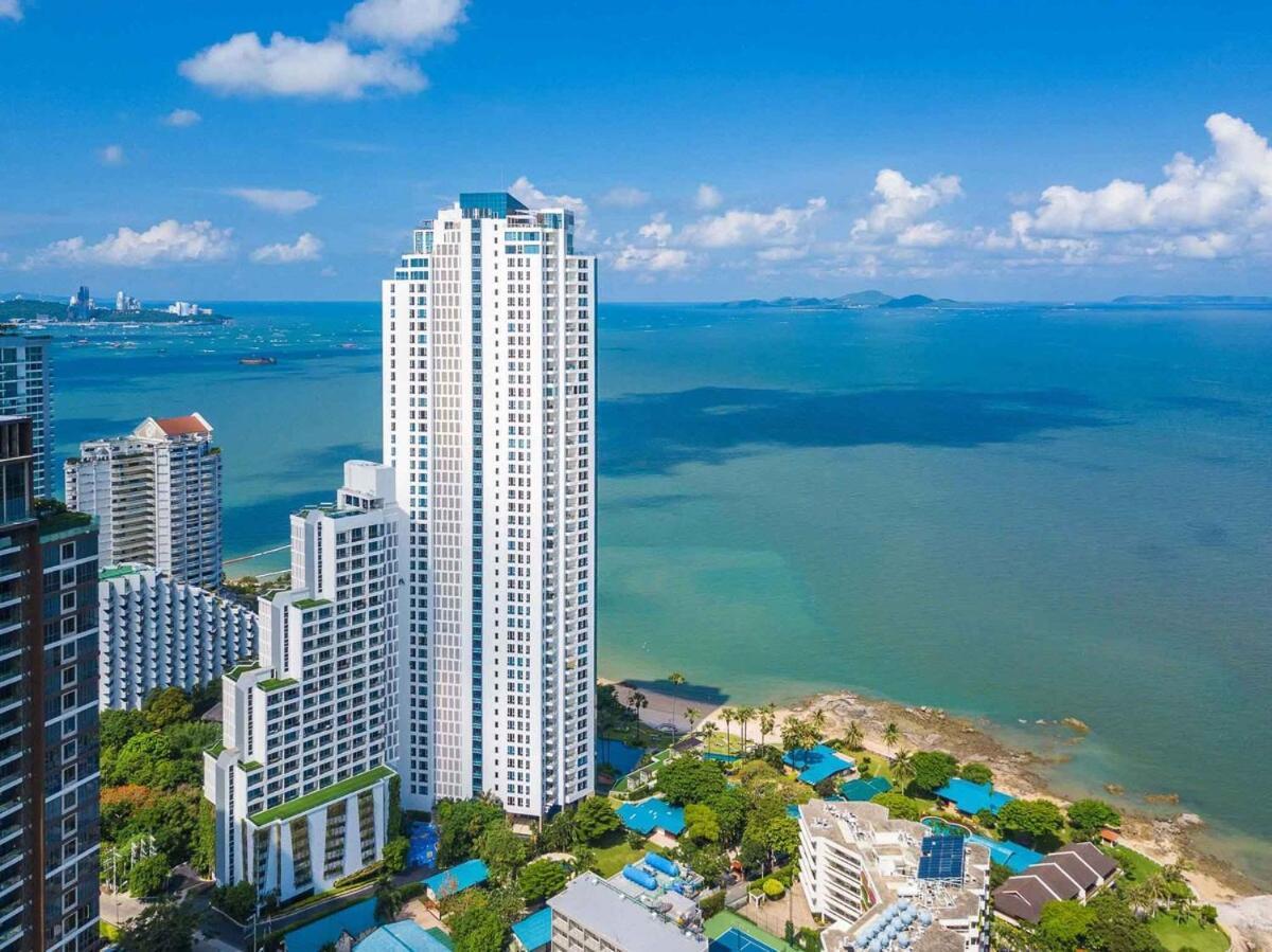 The Palm Wongamat ,world Class Luxury Seaview Condo, Private The Sanctuary Of Truth *