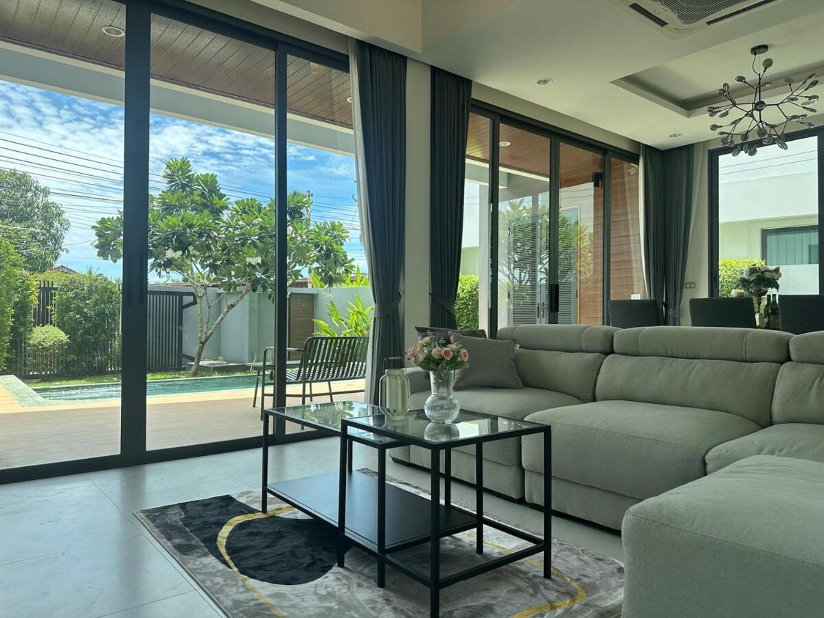 Villa Over #modern #3br #pool #pattaya #jomtien *