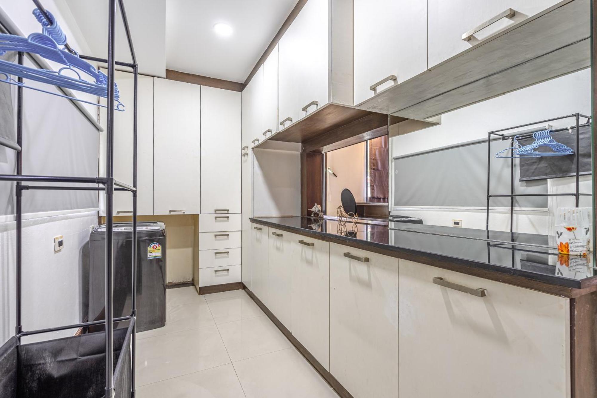 Vila Thai Me22 3b Near Hollywood Pattaya