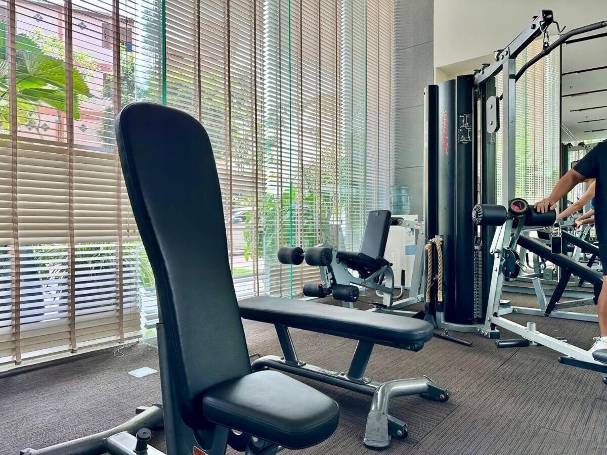 Unixx Sea View High Floor 1br Pattaya