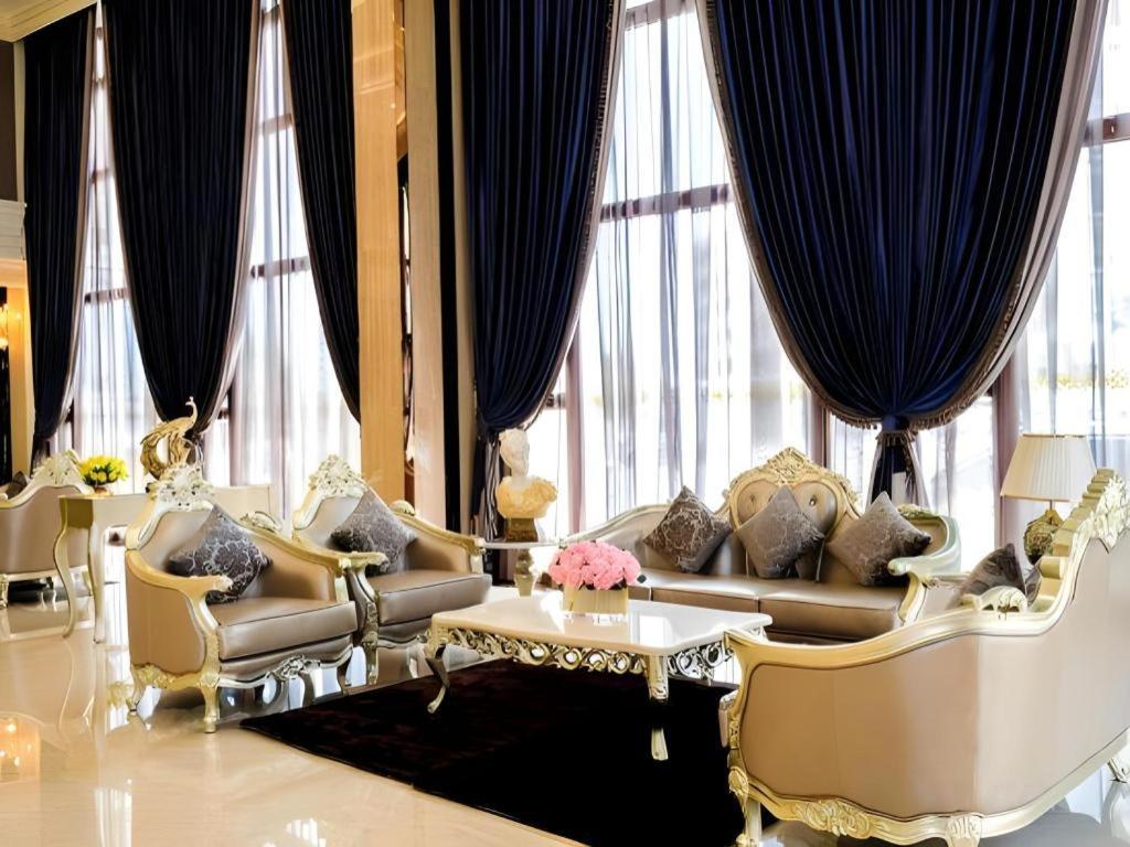 Lk Grand Empire 5* Pattaya