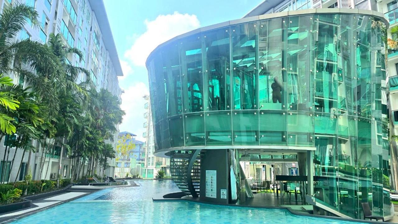 Center New * Pattaya