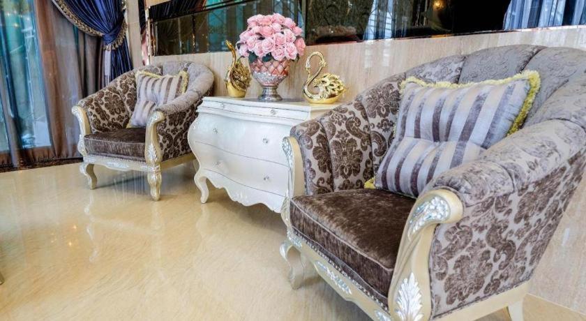 Lk Grand Empire