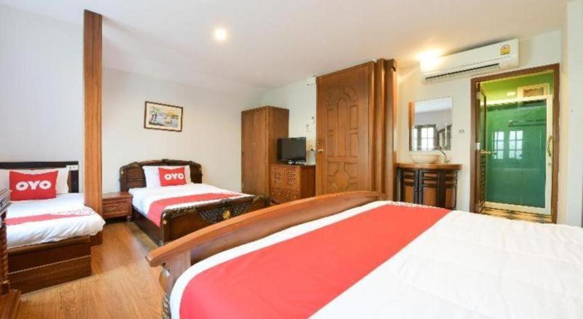 Oyo 549 Maesri Hotel 2*