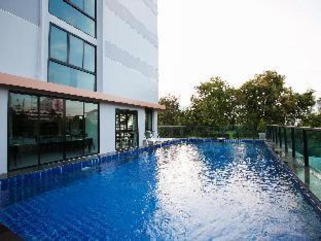 B2 South Hotel
